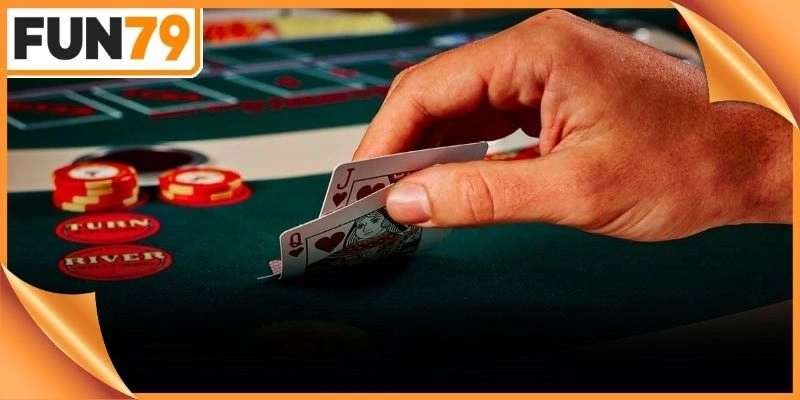 Các thao tác thiết lập lệnh được tối giản hóa nhằm giúp người dùng dễ dàng